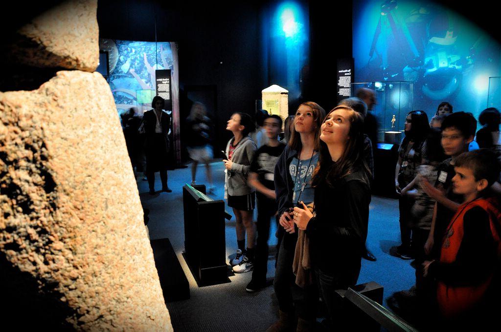 Children on a field trip to a CMC exhibit